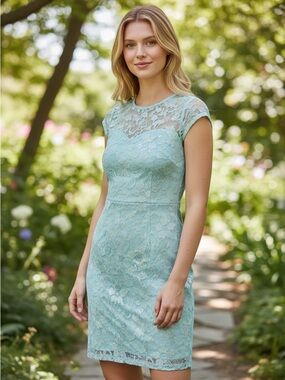 Lace Sheath lace Dress in sea Green. No Boundaries size s.